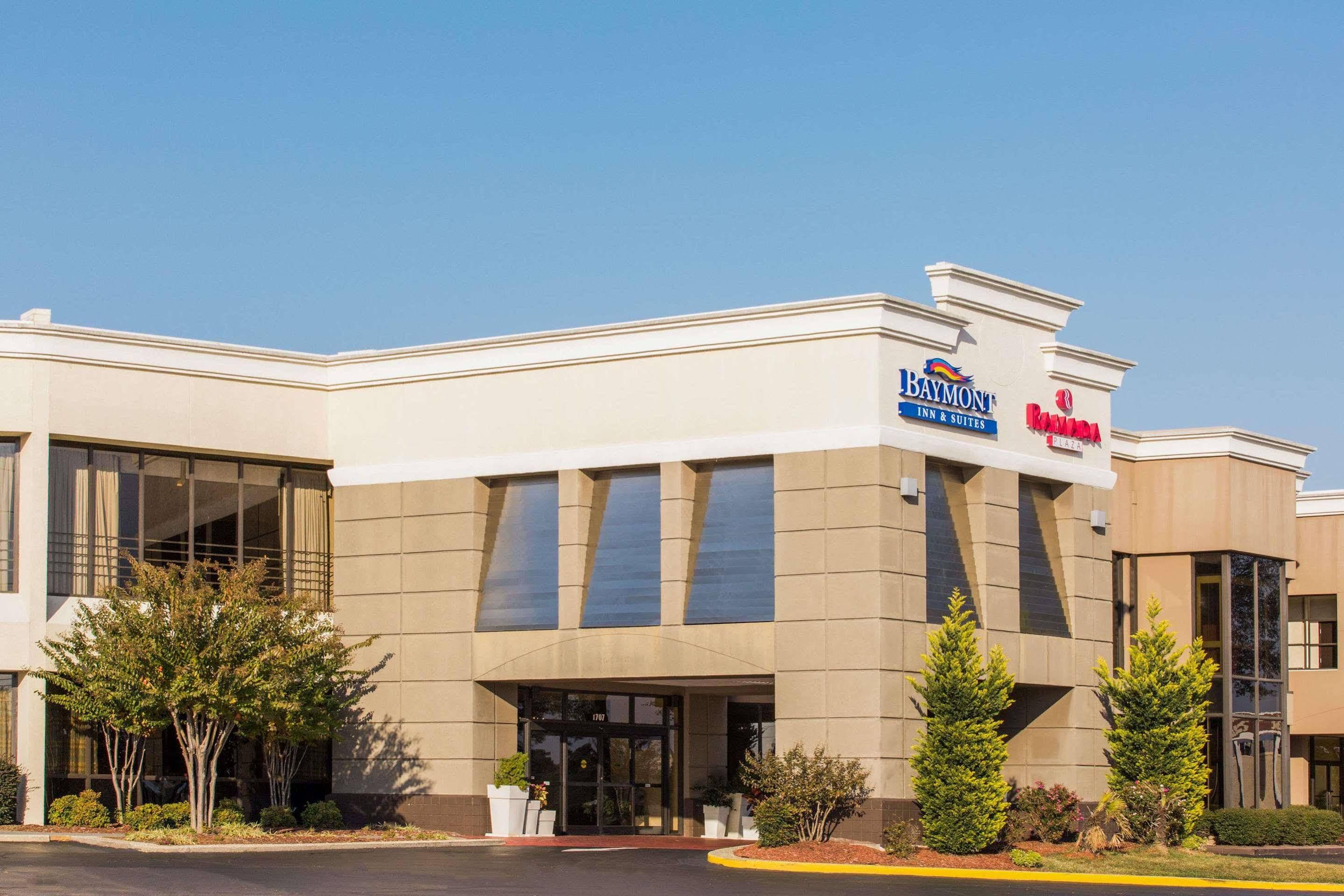 Baymont By Wyndham Fayetteville Fort Bragg Area Eksteriør billede
