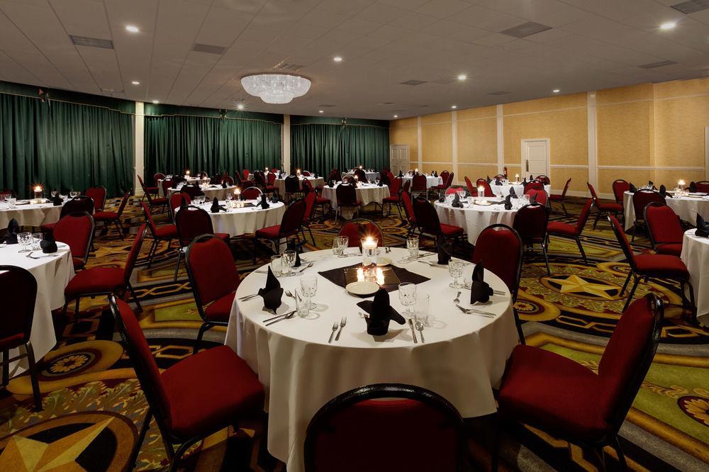 Baymont By Wyndham Fayetteville Fort Bragg Area Eksteriør billede