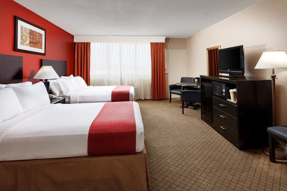 Baymont By Wyndham Fayetteville Fort Bragg Area Eksteriør billede