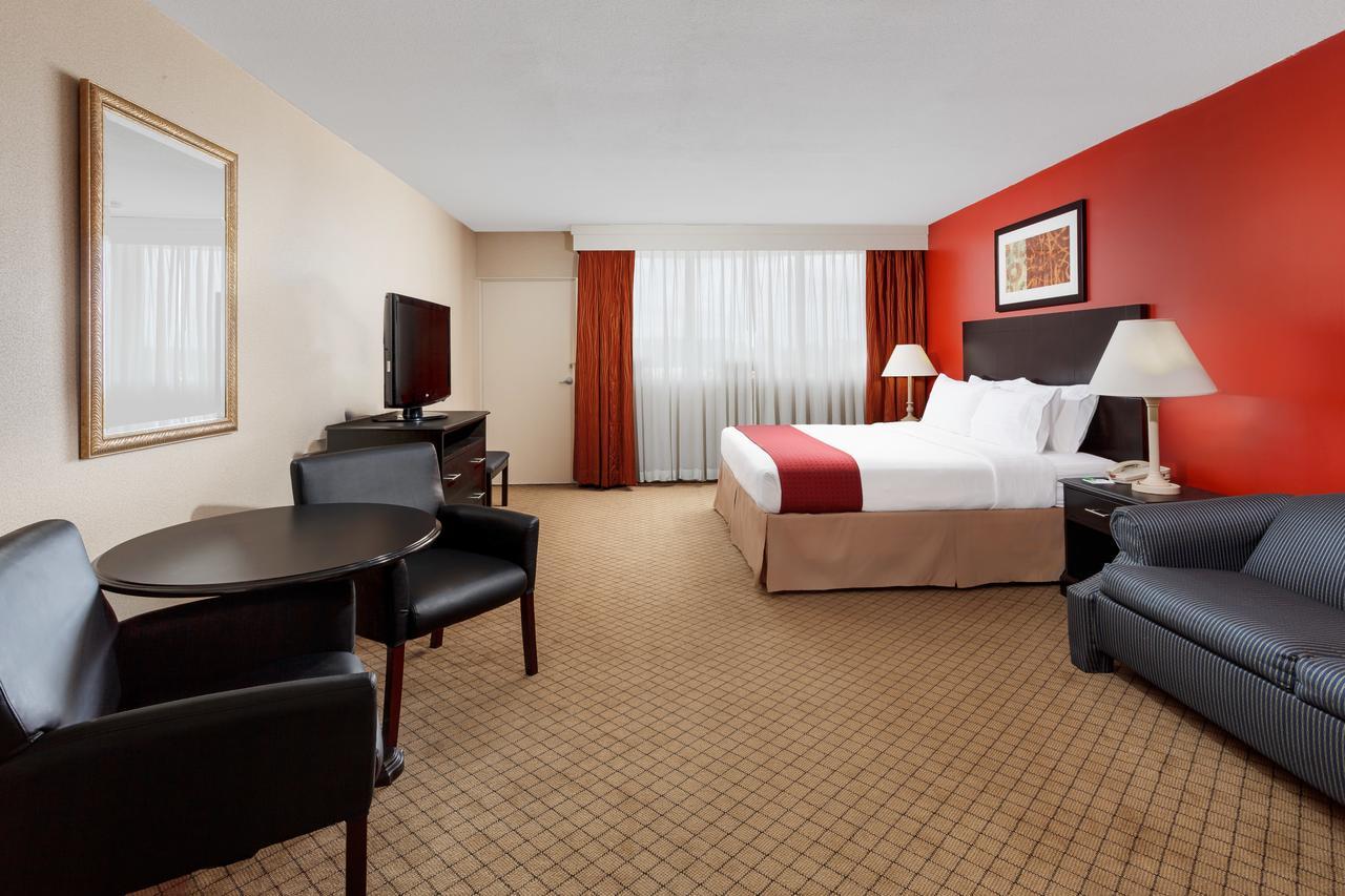 Baymont By Wyndham Fayetteville Fort Bragg Area Værelse billede